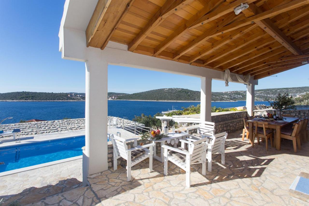 Villa, Stone House With Swimming Pool & Sauna, Beach, 세비드 외부 사진