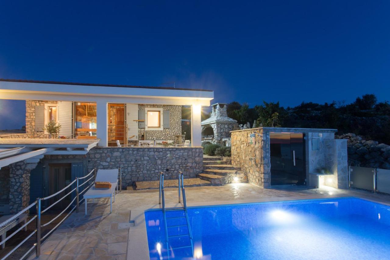 Villa, Stone House With Swimming Pool & Sauna, Beach, 세비드 외부 사진