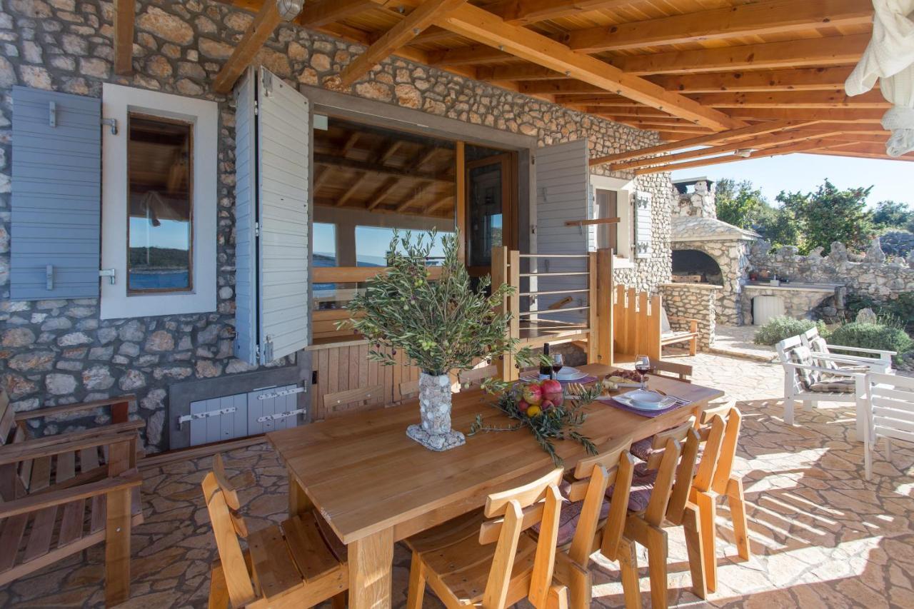 Villa, Stone House With Swimming Pool & Sauna, Beach, 세비드 외부 사진