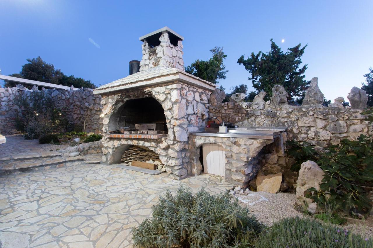 Villa, Stone House With Swimming Pool & Sauna, Beach, 세비드 외부 사진