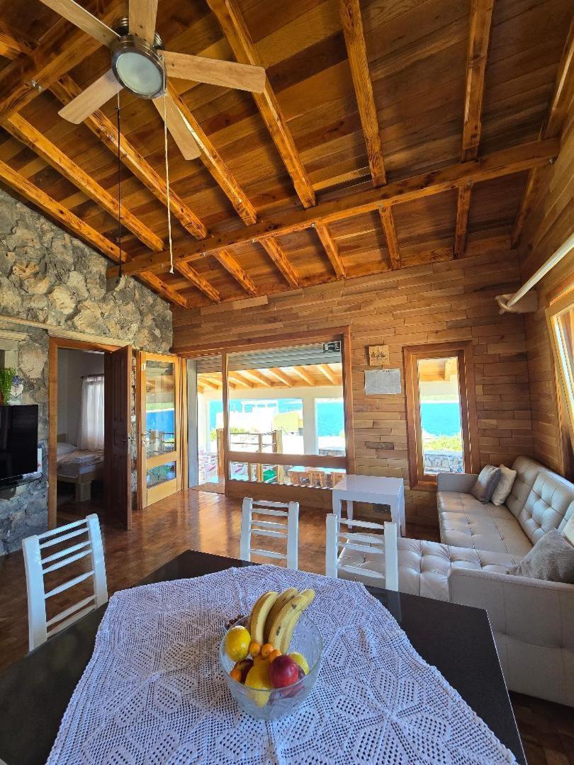 Villa, Stone House With Swimming Pool & Sauna, Beach, 세비드 외부 사진